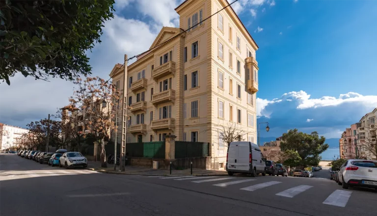 5 boulevard Fred Scamaroni, , Ajaccio,  Corse du sud 20000 France