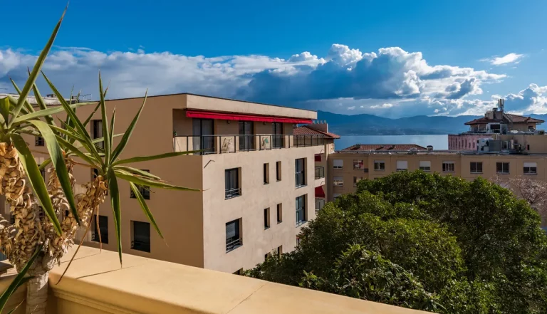 5 boulevard Fred Scamaroni, , Ajaccio,  Corse du sud 20000 France