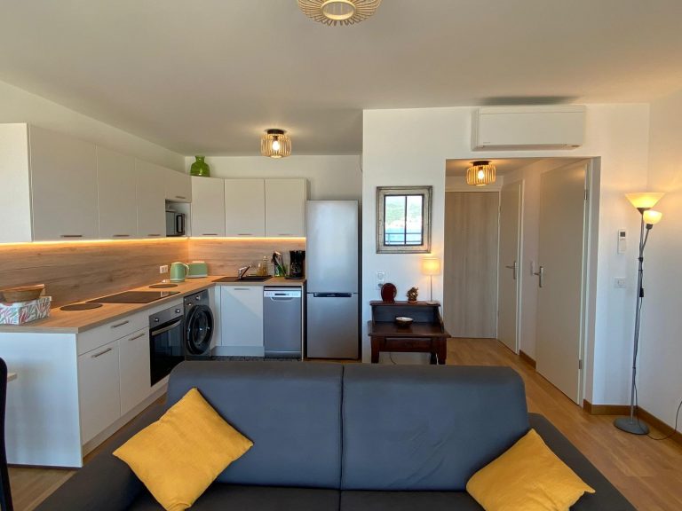 Rue Henri Maillot - Résidence Torretta, Ajaccio, Ajaccio,  Corse du sud 20000 France