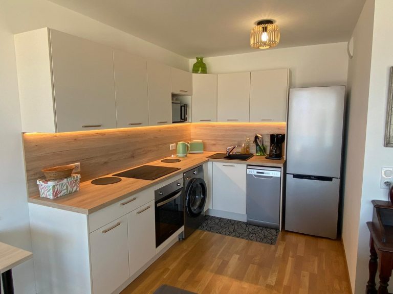 Rue Henri Maillot - Résidence Torretta, Ajaccio, Ajaccio,  Corse du sud 20000 France